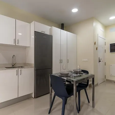 Nuevos Lightbooking Livian Palmas Apartament *